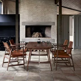 BM1106 Huntsman Chair