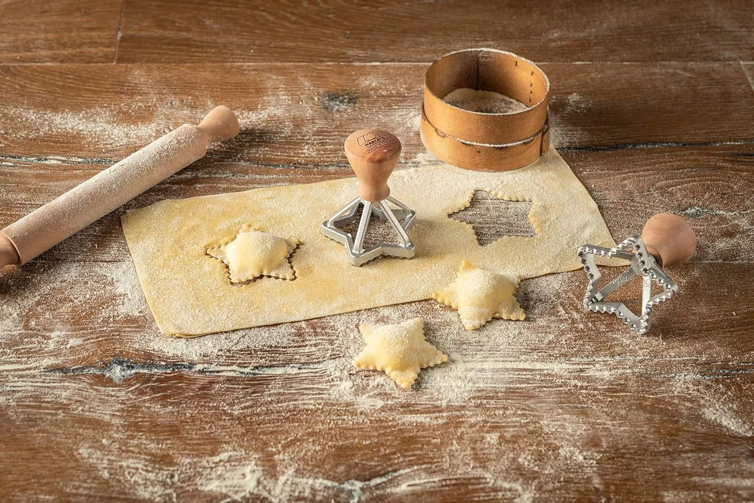 Marcato Classic Ravioli Maker Stamp, Star Shape, 2.25-Inch