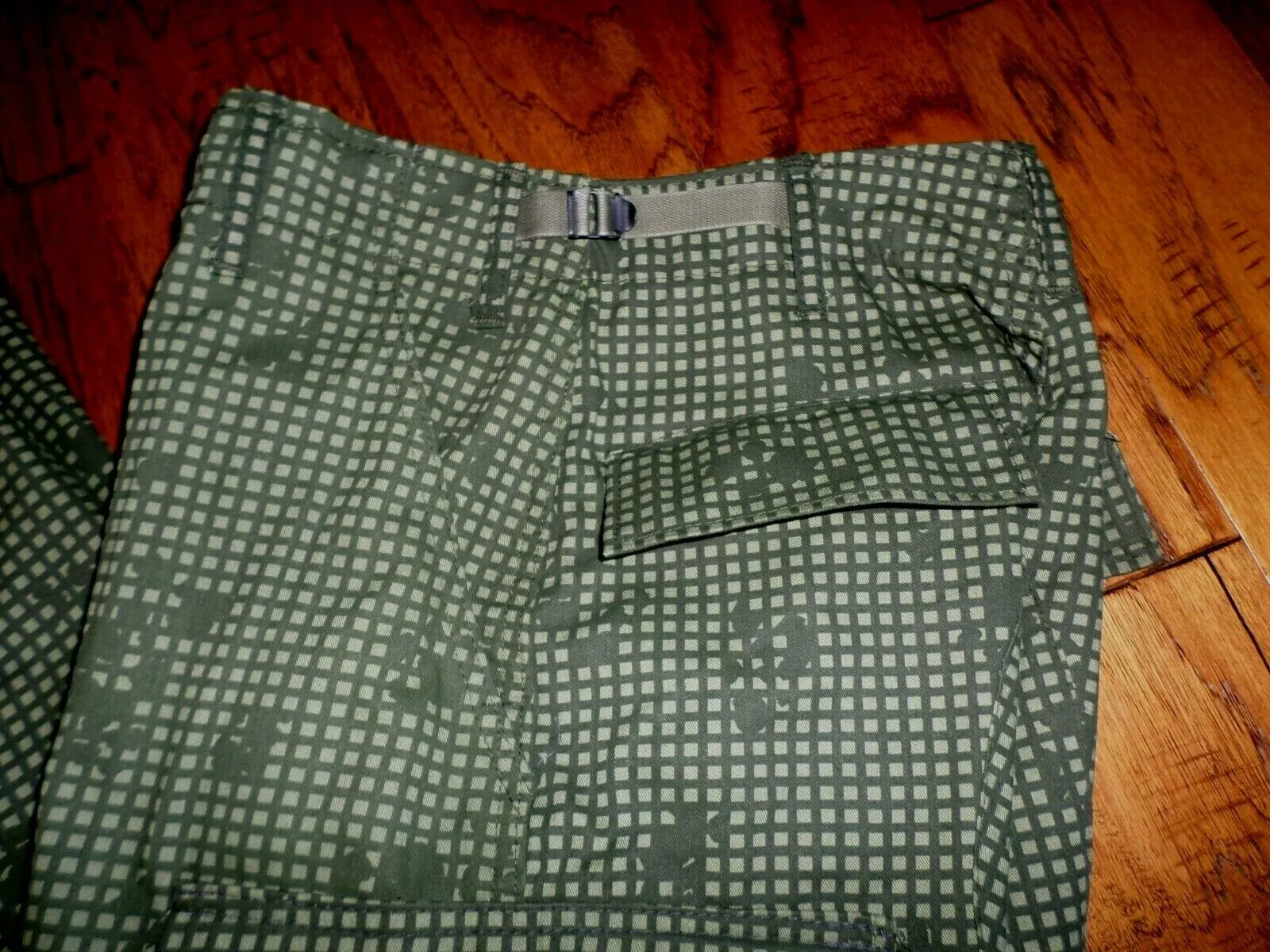 MILITARY ISSUE NIGHT DIGITAL DESERT BDU PANTS GULF WAR ERA BUTTON FLY 6 POCKET