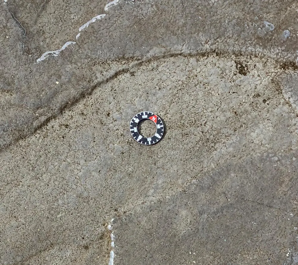 Mini Escape Compass