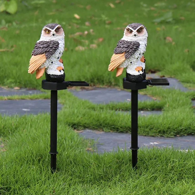 Owlight - Solar garden light with a decorative pole