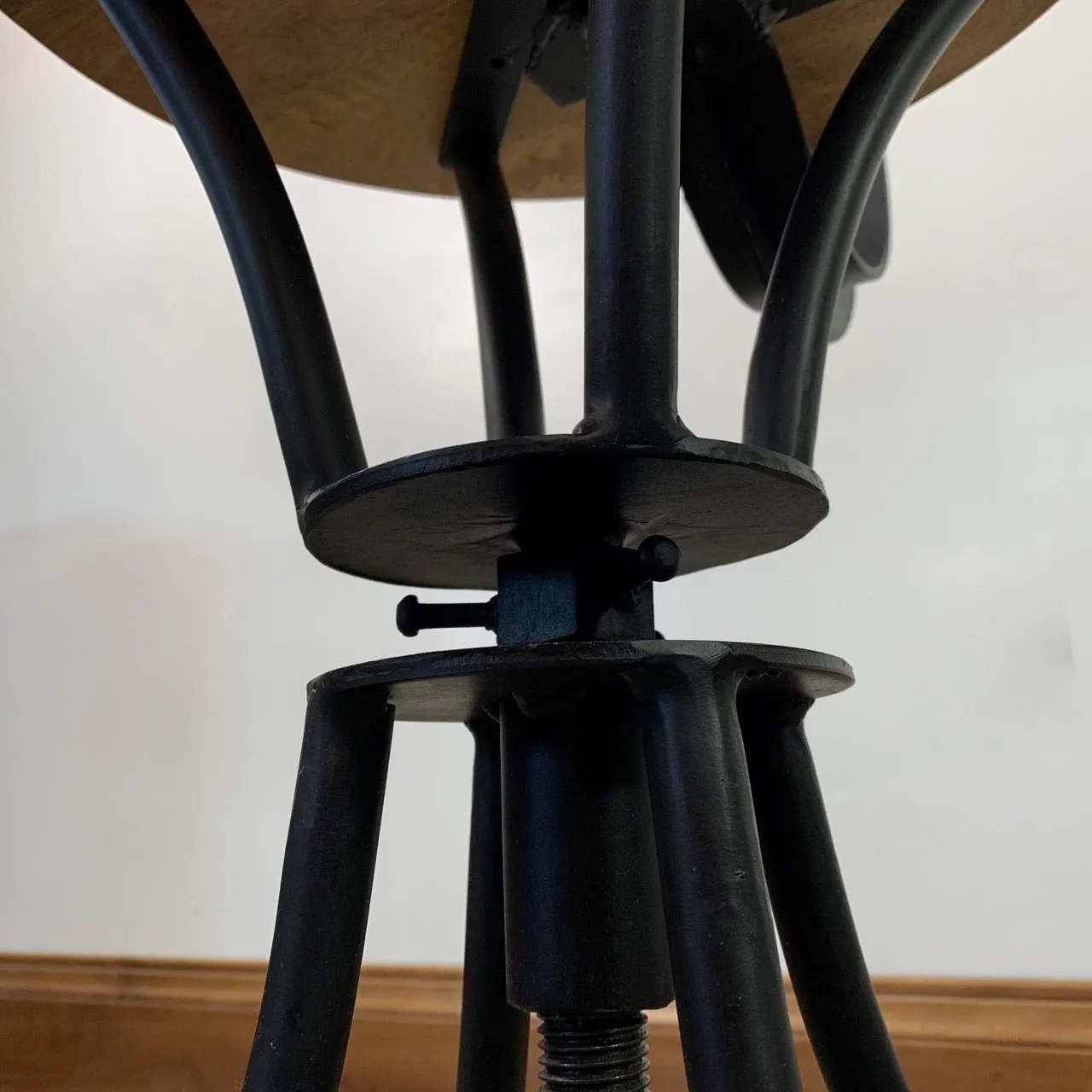Pedestal Swivel Chair, Stool, Iron, Wood